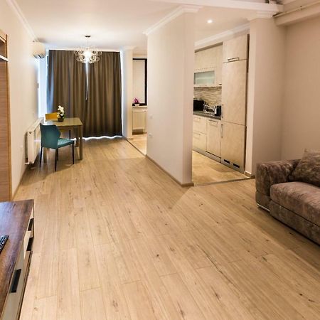 Rose Luxury Apartment Mamaia Extérieur photo