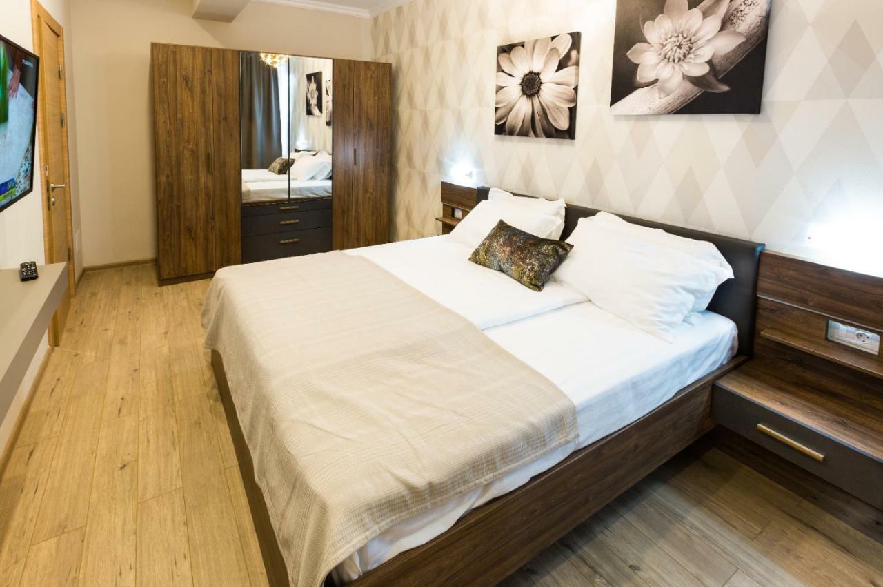 Rose Luxury Apartment Mamaia Extérieur photo